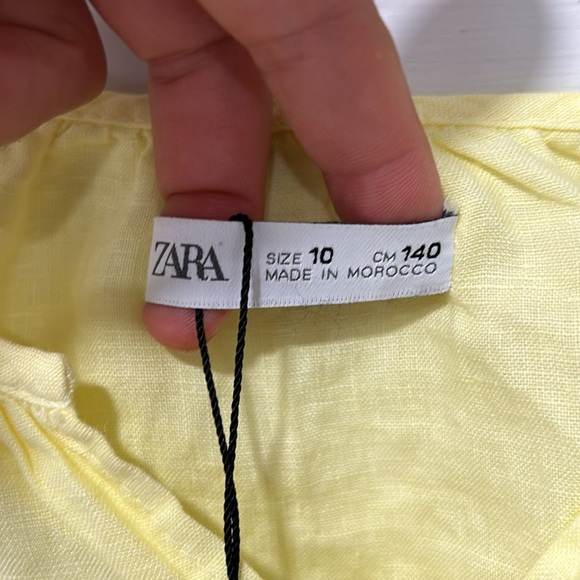 Zara girls NWT size 10 button down cropped linen shirt. - Picture 2 of 4